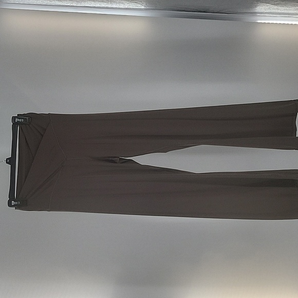 Brown High-Waisted Women's Pants - Picture 9 of 16